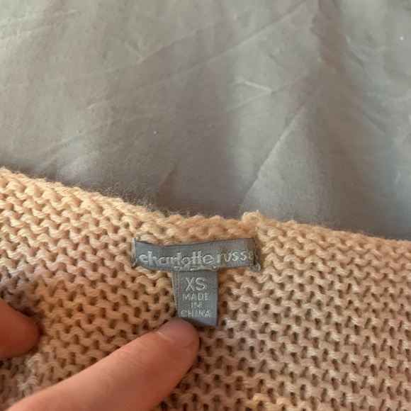 Pink knitted sweater - Picture 2 of 3